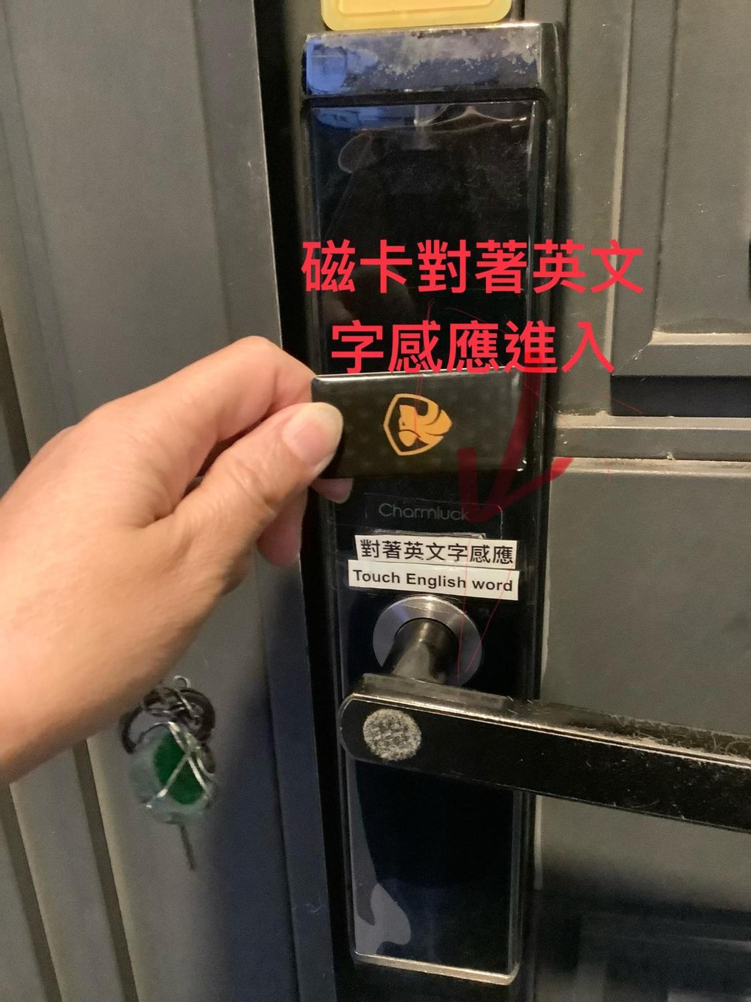 愛旅行民宿&近東大門夜市 Hualien City Luaran gambar